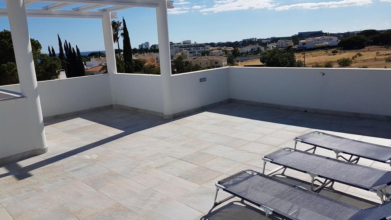 Sunset Villa By Laranjal Rentals Olhos de Água Kültér fotó